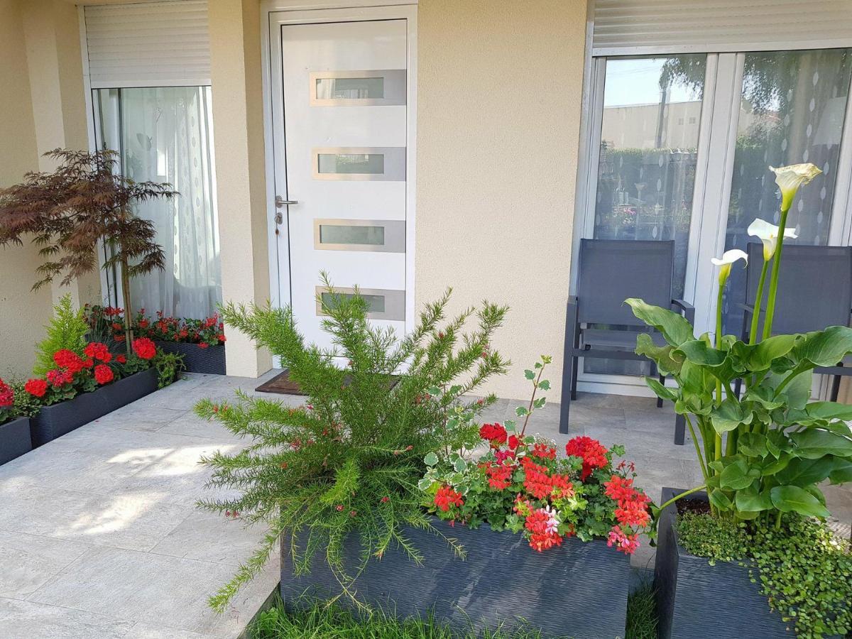 Le Thillay Super Studio Cosy - A 10 Min De Cdg Aeroport - A 30 Min De Paris - A 10 Min Du Salon D'Expo Villepinte מראה חיצוני תמונה